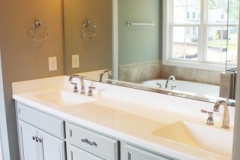 Master Bath - Lot 10 (2)